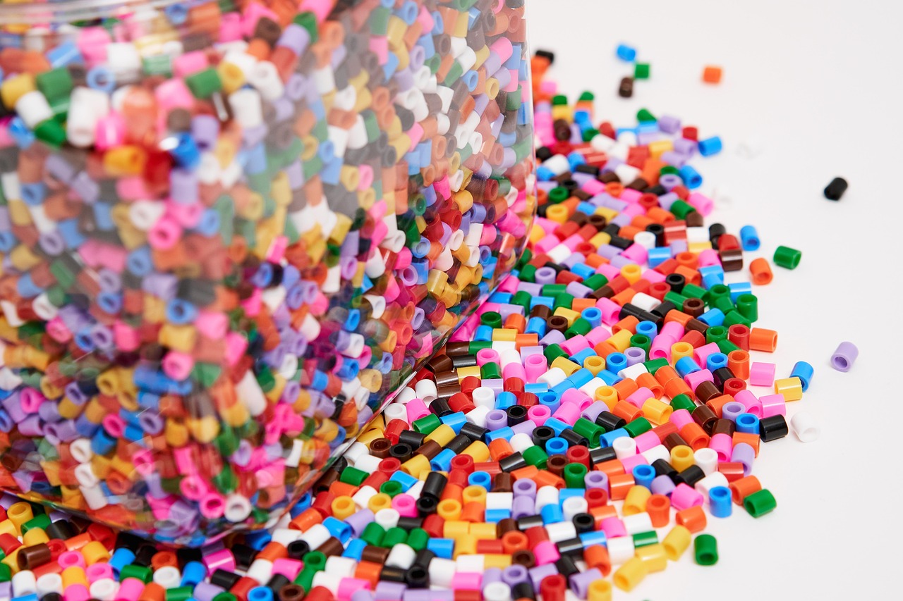 How to Create Engaging Sensory Activities for 2 Year Olds: A Parent’s Guide